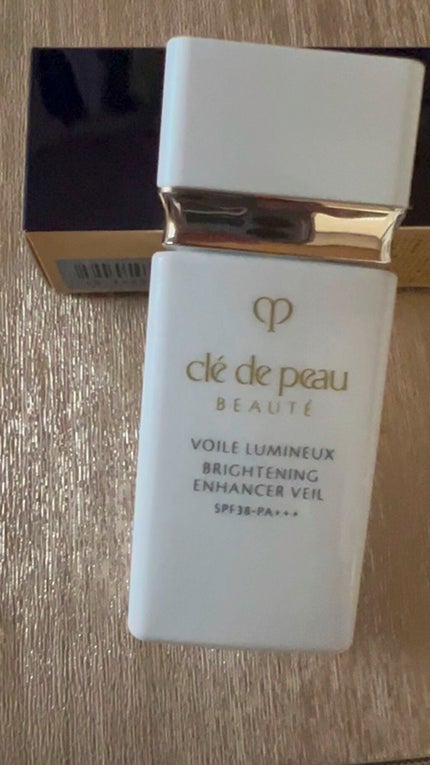 クレ・ド・ポー ボーテ ヴォワールルミヌ/クレ・ド・ポー ボーテ/化粧下地の人気ショート動画