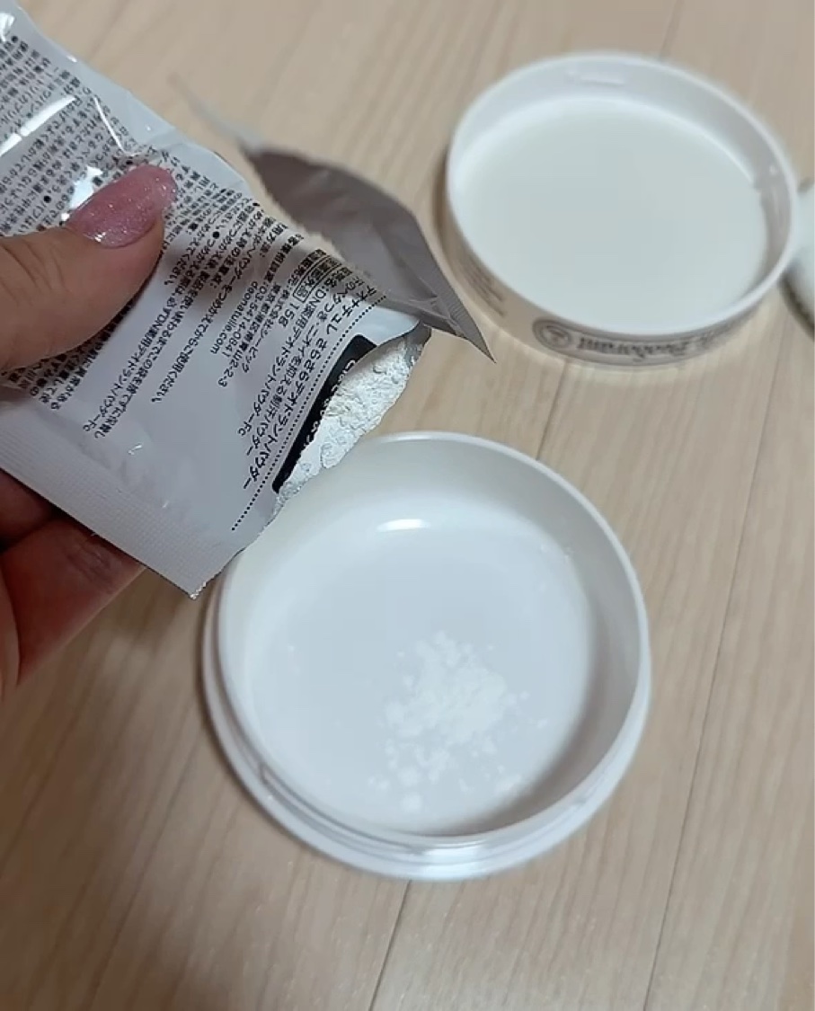 薬用さらさらデオドラントパウダー/デオナチュレ/デオドラント・制汗剤を使ったクチコミ（3枚目）