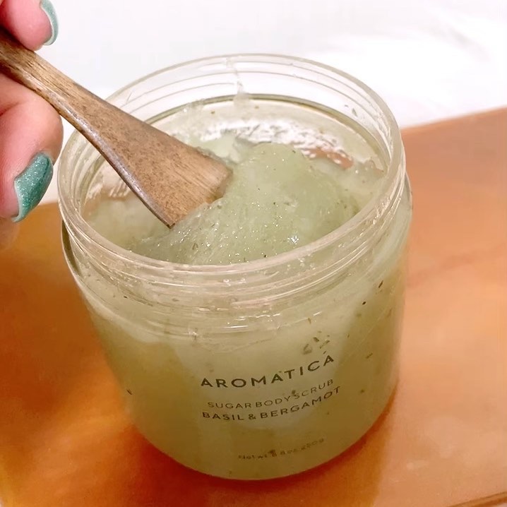 シュガーボディスクラブ/AROMATICA/ボディスクラブの動画クチコミ3つ目