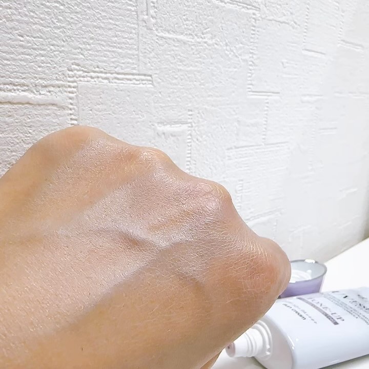 ダルバ ウォータフル トーンアップ サンクリーム(パープル)/ダルバ/日焼け止めクリームを使ったクチコミ（3枚目）