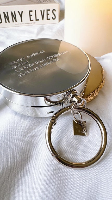 ロングウェア エア クッションファンデーション/FUNNY ELVES方里/クッションファンデーションの人気ショート動画