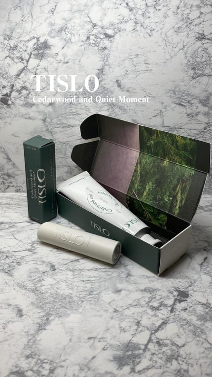 Cedarwood and Quiet Moment/Perfume Stick/TISLO/練り香水の人気ショート動画