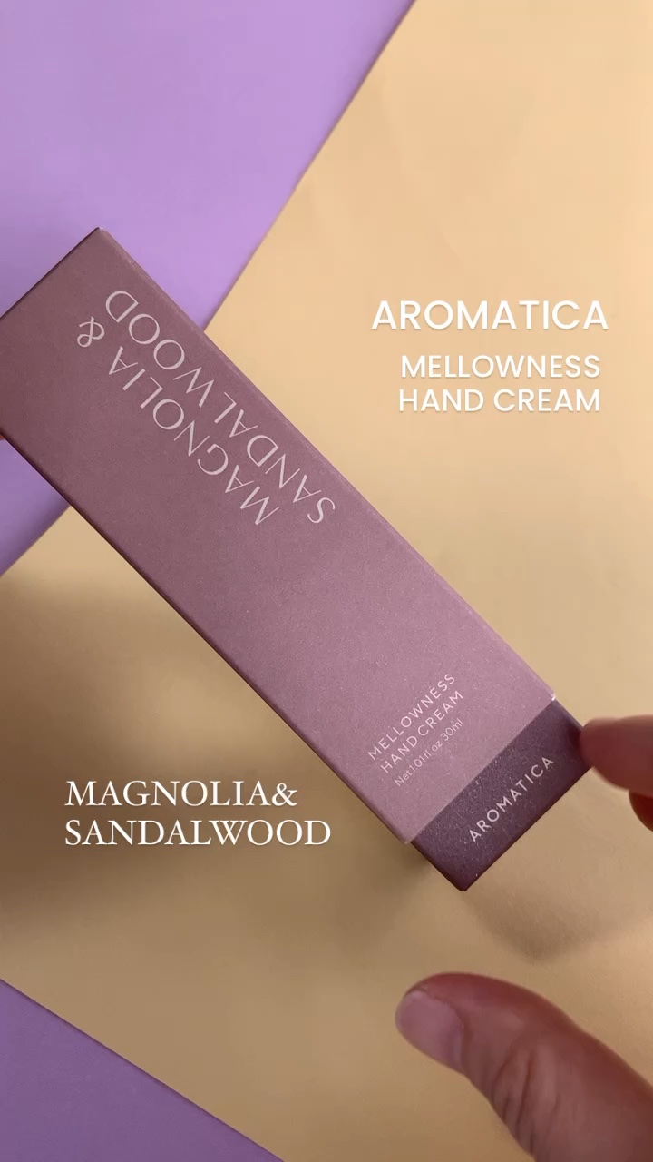 AROMATICA メロウニスハンドクリームマグノリア&サンダルウッドのクチコミ「シルキーになじんで水分となめらかさを与えるクリームタイプのハンドクリーム🖐️✨

ベタつきにく.....」（1枚目）