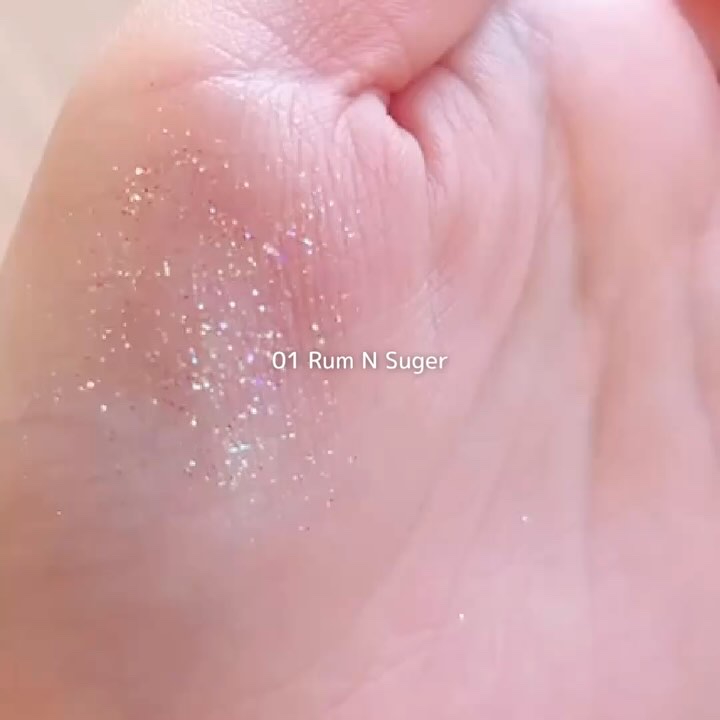 グリッタージェル /Glint/グリッターを使ったクチコミ（3枚目）