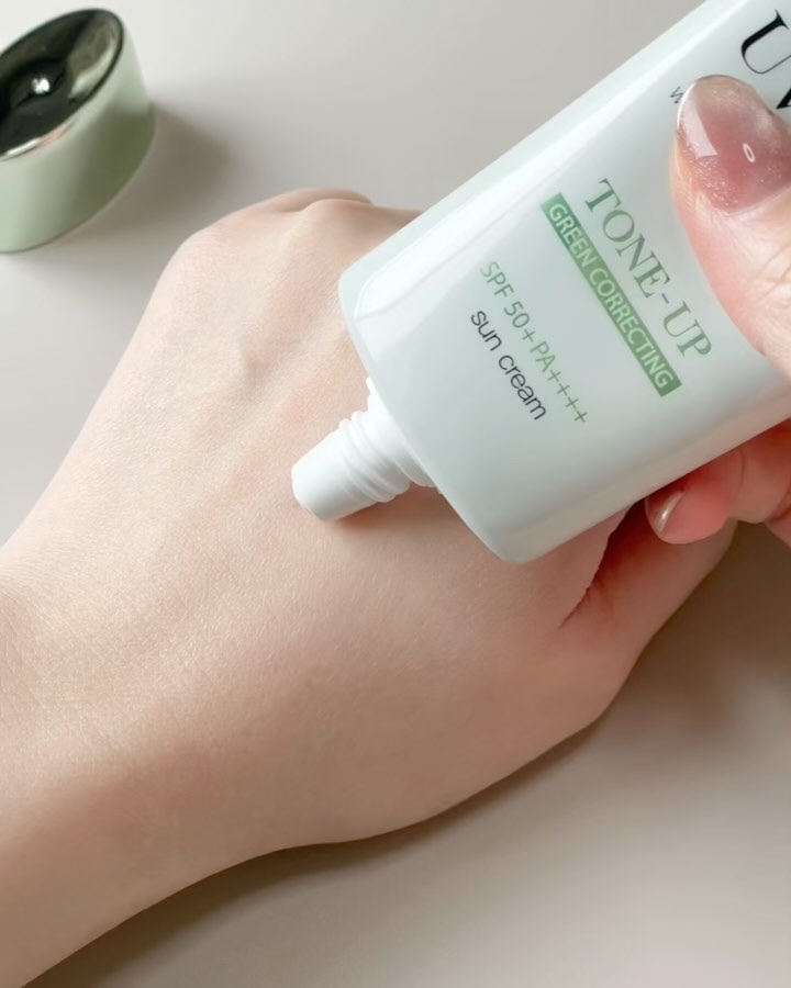 クリーンティーツリーリポソームトーンアップサンクリーム（グリーン）/ダルバ/日焼け止めクリームを使ったクチコミ（3枚目）