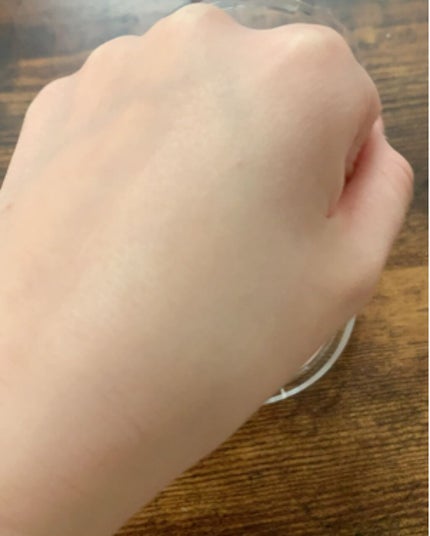 パウダー ポップ フラワー ハイライター/CLINIQUE/パウダーハイライトを使ったクチコミ(3枚目)