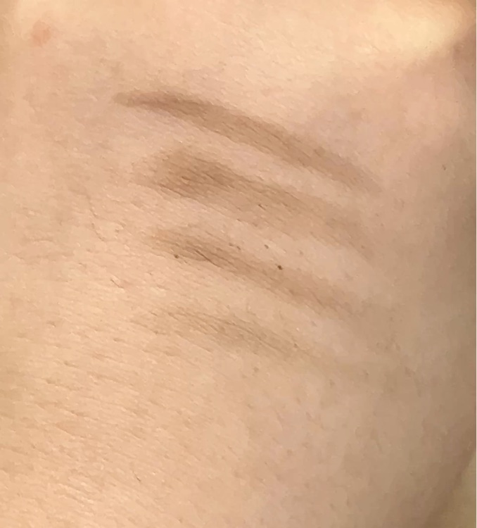 ブローシェーダー/shu uemura/パウダーアイブロウの動画クチコミ1つ目