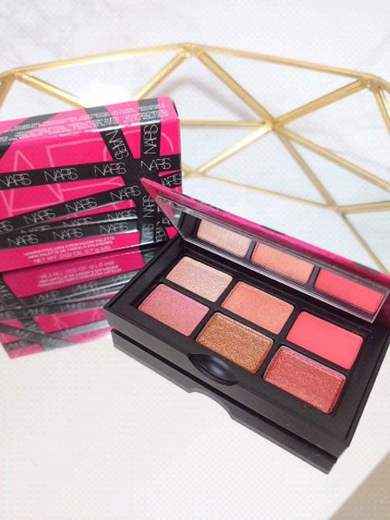 アンラップド ミニアイシャドーパレット ORGASM /NARS/アイシャドウパレットの人気ショート動画