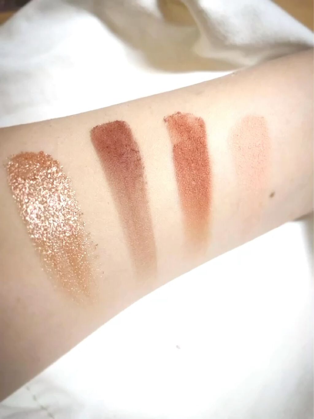 ドレッシーシャドウR/CipiCipi/アイシャドウパレットを使ったクチコミ（2枚目）