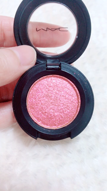 ダズルシャドウ/M・A・C/単色アイシャドウを使ったクチコミ（2枚目）