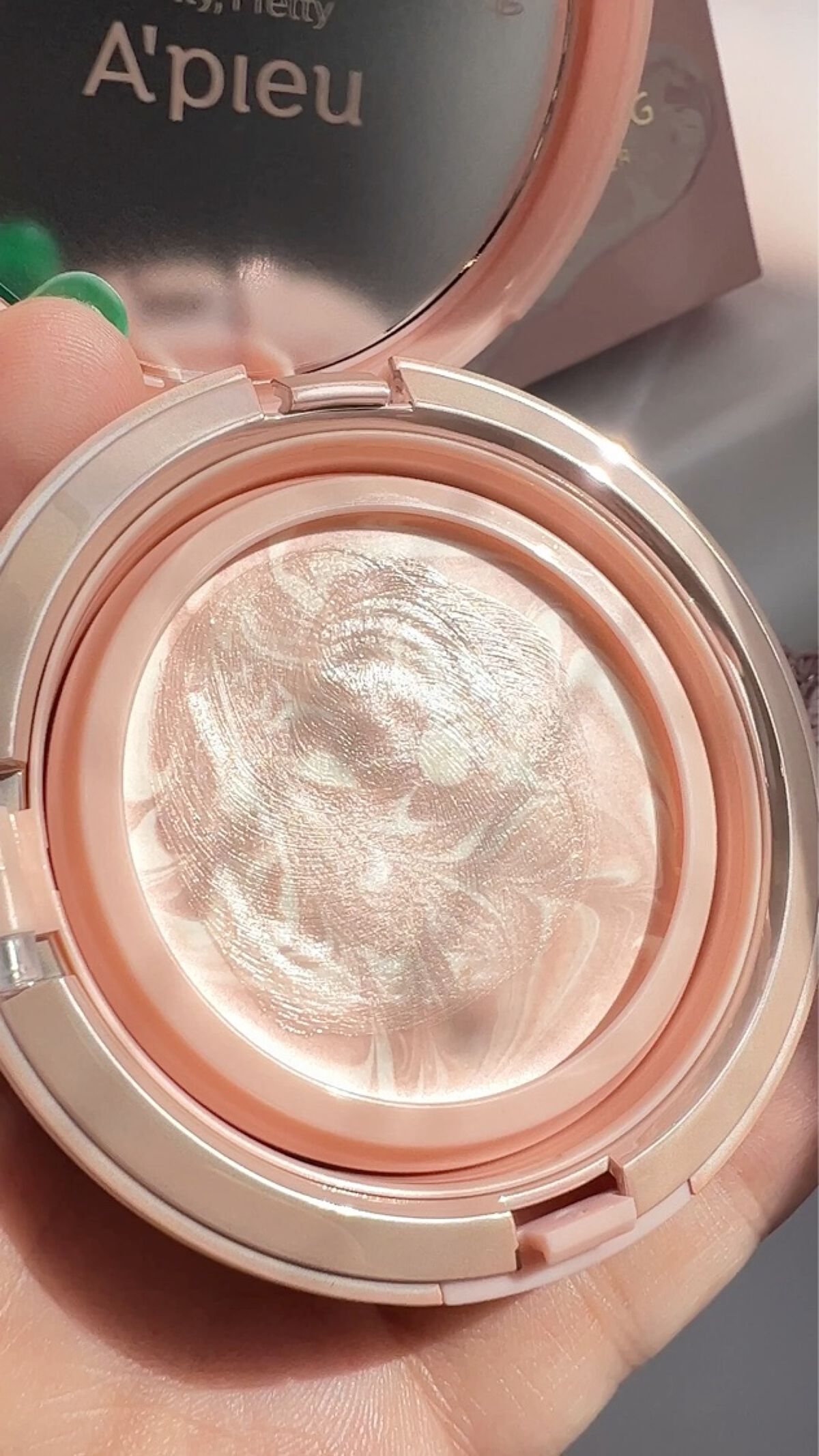 ジューシーパン スキンケアプライマー/A’pieu/化粧下地を使ったクチコミ（3枚目）