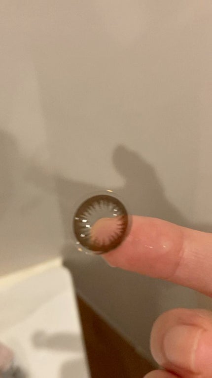 WAVEワンデー UV RING plus/WAVE/ワンデー(1DAY)カラコンの動画クチコミ5つ目