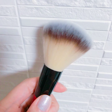 春姫 ファンデーションブラシ/DAISO/メイクブラシを使ったクチコミ（2枚目）
