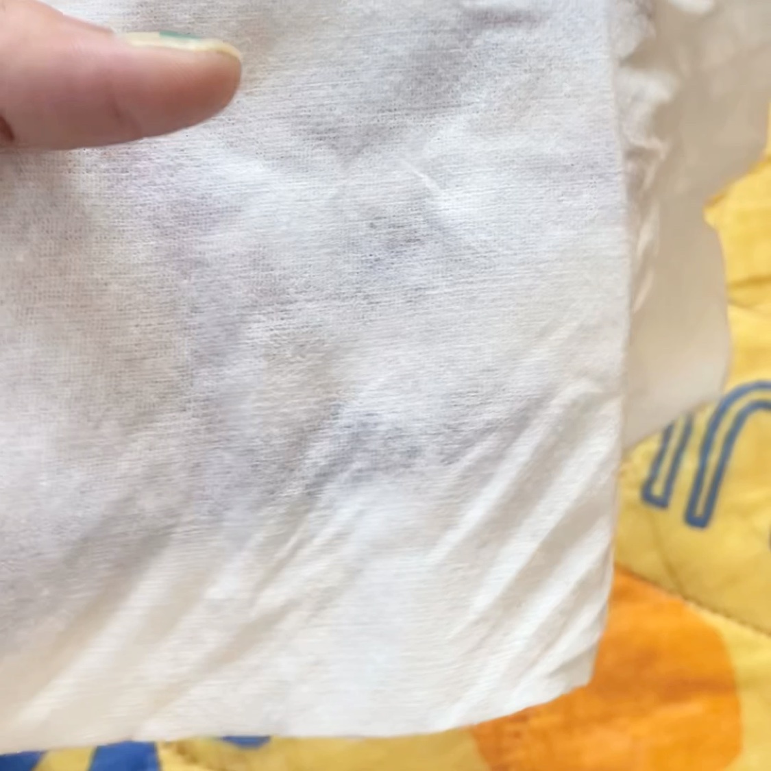 ロイヤルタオル/CICIBELLA/クレンジングタオルの動画クチコミ3つ目