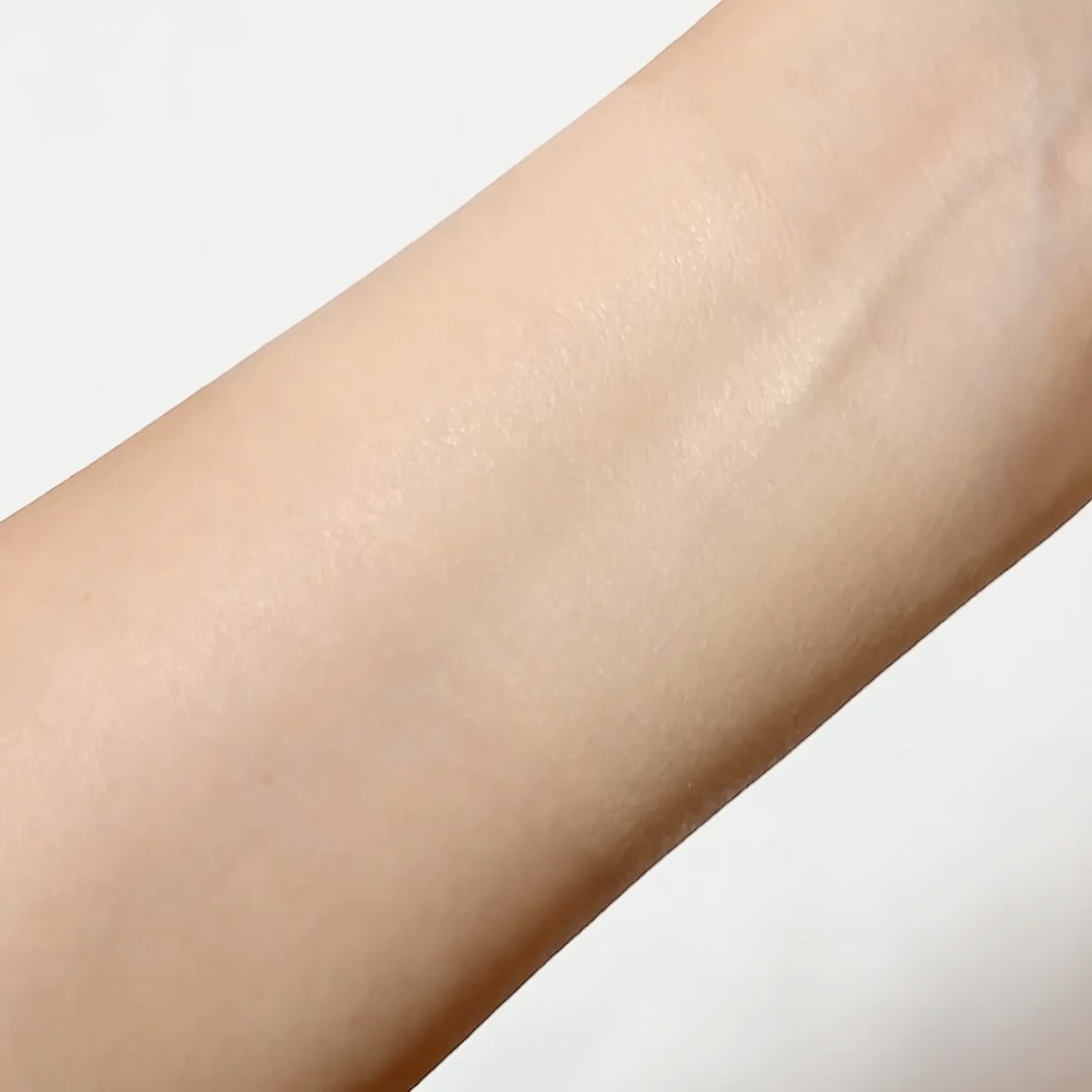 マッドピーチウォータートックスリッププランパー/MAD PEACH/リッププランパーの動画クチコミ4つ目