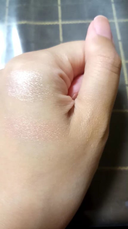 フェイスグロウカラー/CEZANNE/クリームハイライトを使ったクチコミ(4枚目)