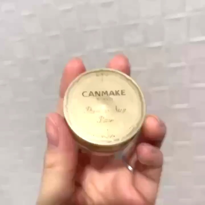 ポアレスエアリーベース/キャンメイク/化粧下地を使ったクチコミ（1枚目）