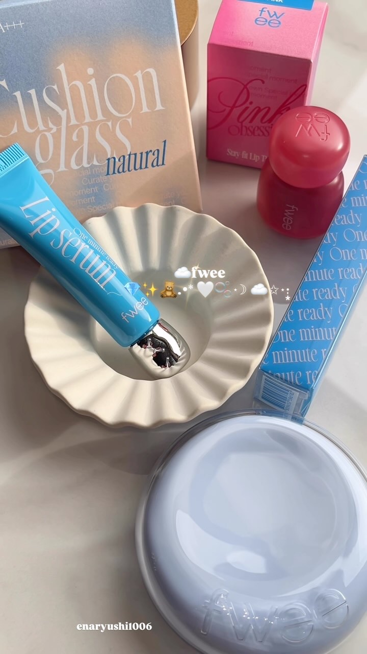𓂃꙳ ⋆ ₊· 🫧🤍🧸 .･* 💎✨

【fwee フィー】
@fwee_makeup_jp 


☁️クッションガラスナチュラル 
　　↪︎ 02ヌードベージュ

☁️ワンミニッツレディ リップセラム


"スタッフ直伝♡ フィ