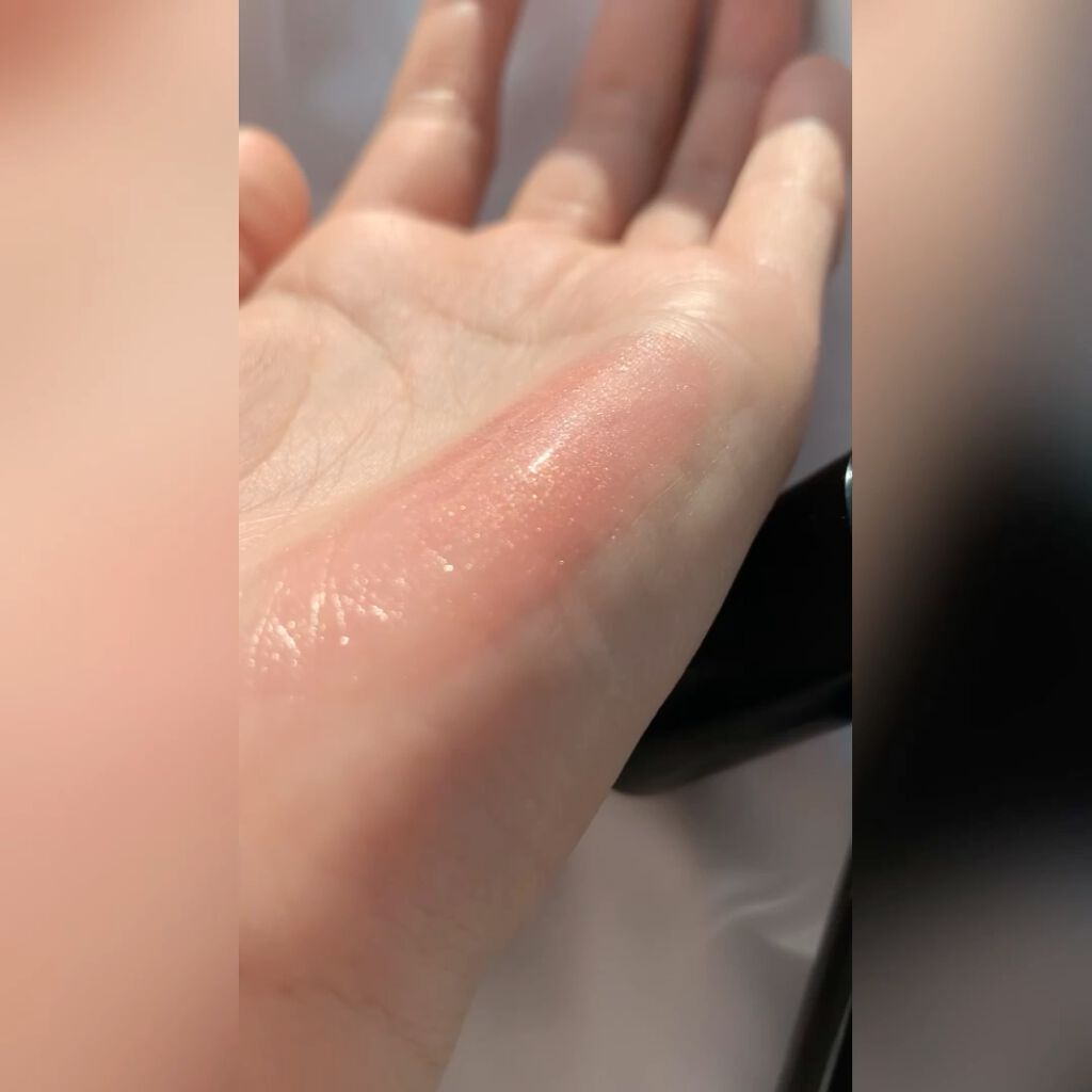 ボーム エサンシエル/CHANEL/スティックハイライトの動画クチコミ3つ目