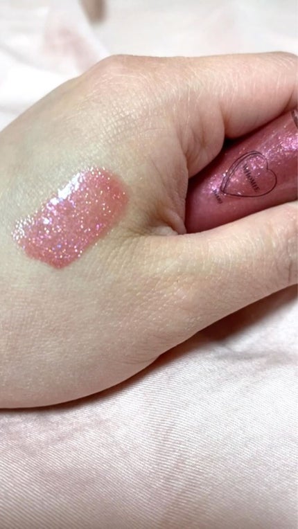 キラティントグロス kira pink キラピンク/WHOMEE/リップティントを使ったクチコミ(3枚目)