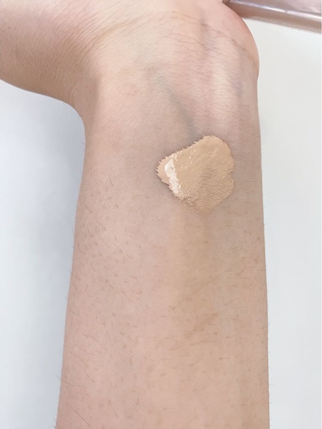 グローアンプルコンシーラー/MISSHA/リキッドコンシーラーの動画クチコミ1つ目