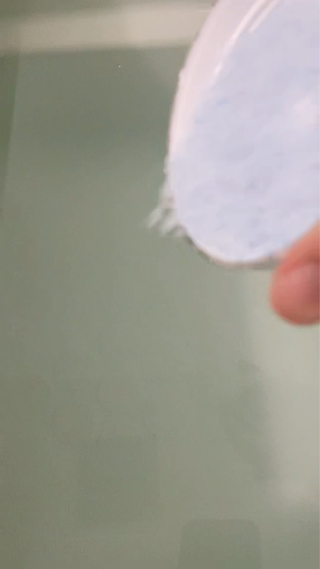 サムシングピュアブルー セント　バスソルト/JILL STUART/無機塩系入浴剤の動画クチコミ5つ目