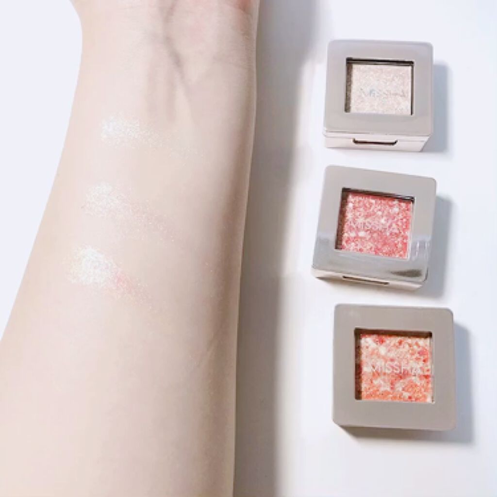 グリッタープリズム シャドウ/MISSHA/グリッターを使ったクチコミ（2枚目）