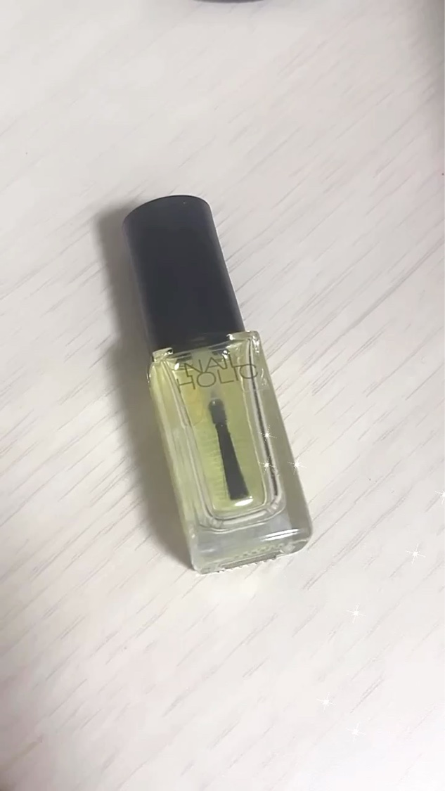 キューティクルオイル/ネイルホリック/ネイルオイル・トリートメントの人気ショート動画