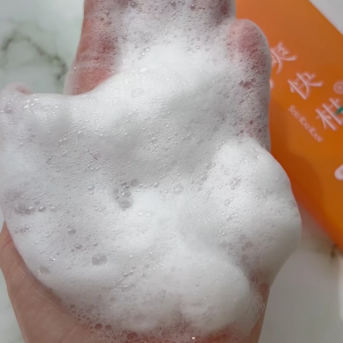 薬用 爽快柑 アミノ酸シャンプー（お試しサイズ150ml）/エーエフシー/市販シャンプーの動画クチコミ2つ目