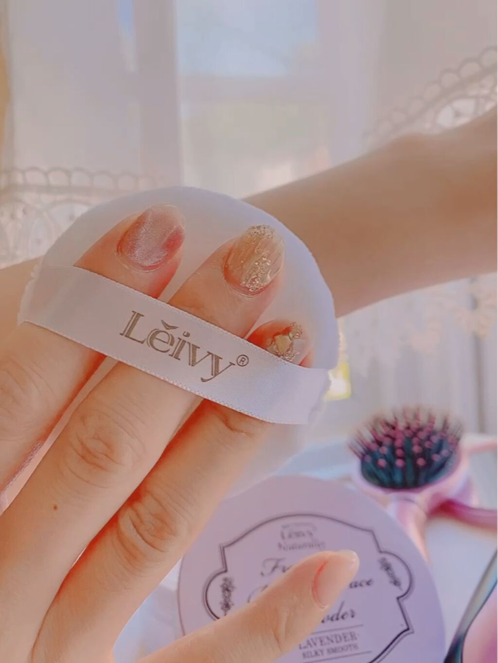 フレグランス ボディ＆フェイスパウダー ラベンダー/Leivy/ルースパウダーの動画クチコミ4つ目