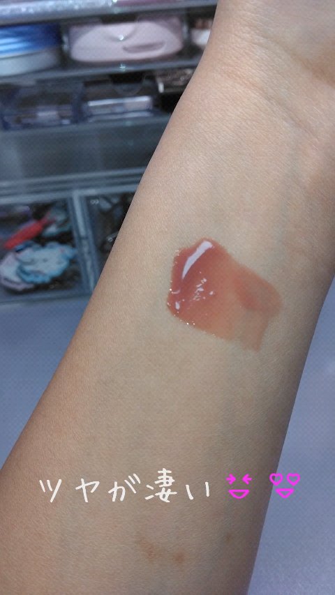 グラスティングカラーグロス/rom&nd/リップグロスの人気ショート動画