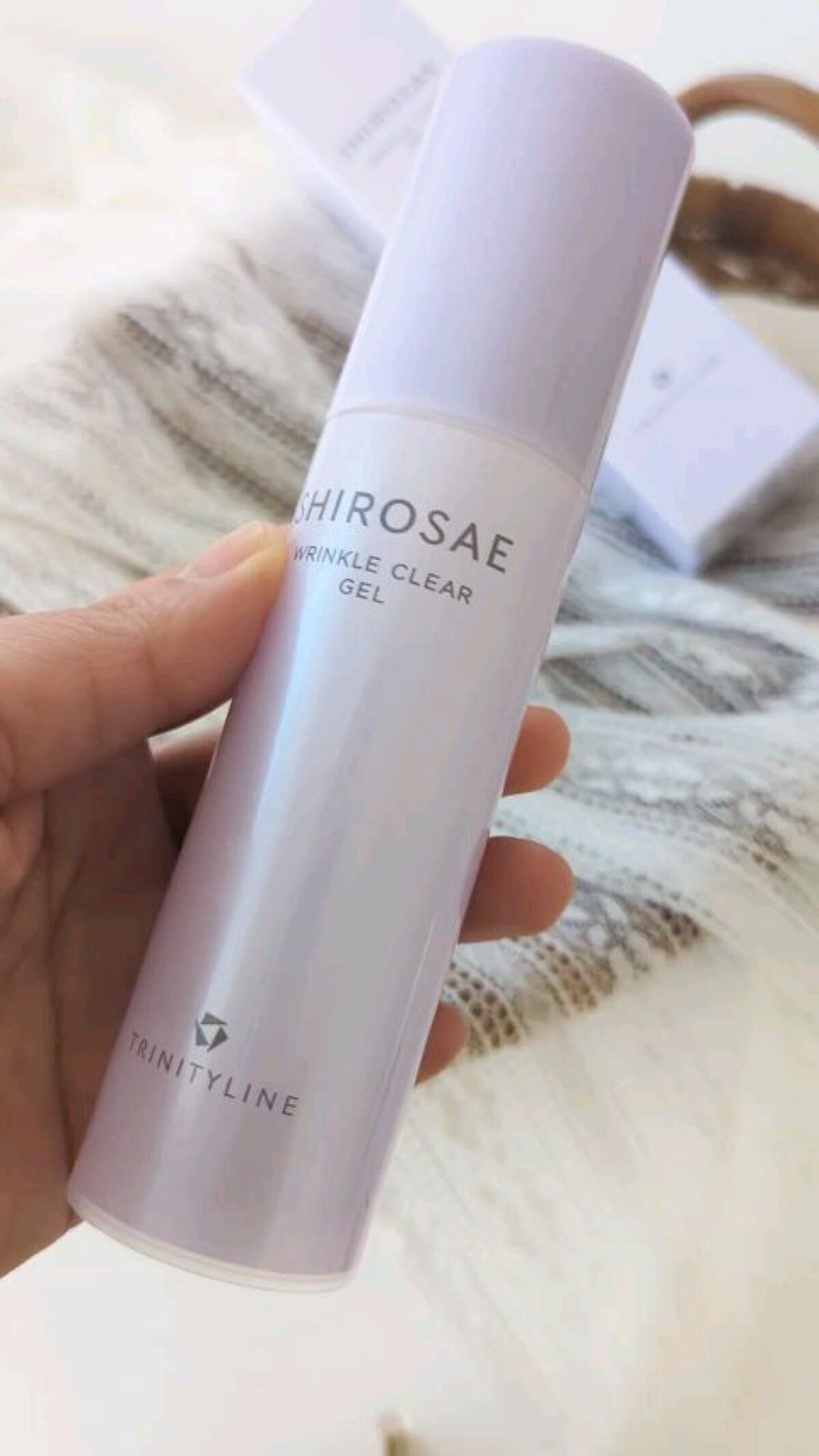 シロサエ リンクルクリアジェル /トリニティーライン/オールインワン化粧品の動画クチコミ4つ目