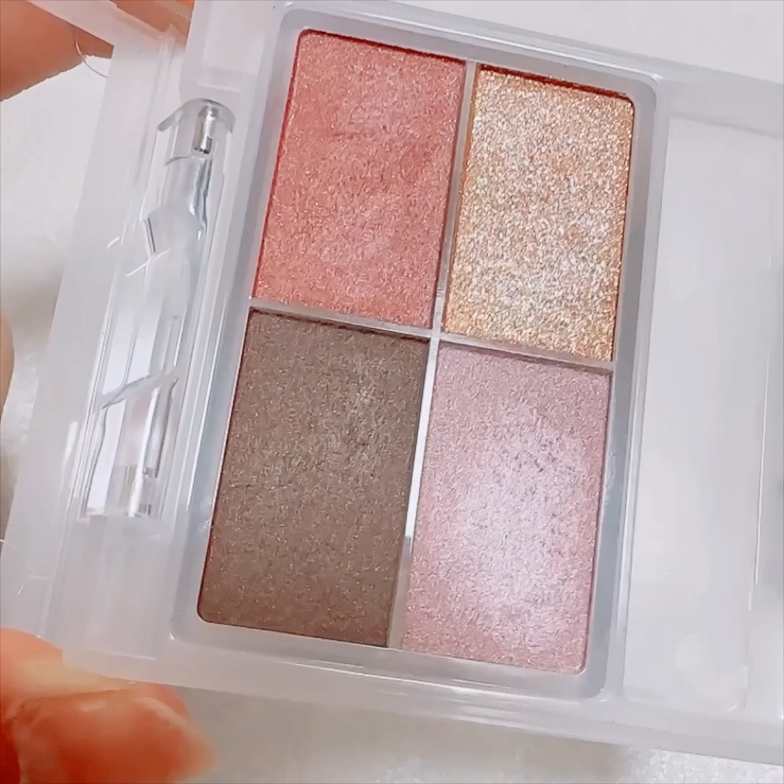 フェイスカラーパレット/チャコット・コスメティクス/アイシャドウパレットを使ったクチコミ（3枚目）