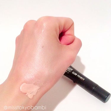 URGLAM LUXE　GLOW PRIMER/U R GLAM/化粧下地の動画クチコミ4つ目