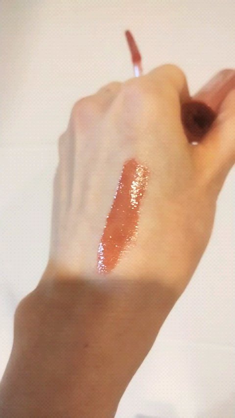 AIラブポーショングロス/minum/リップグロスの動画クチコミ1つ目