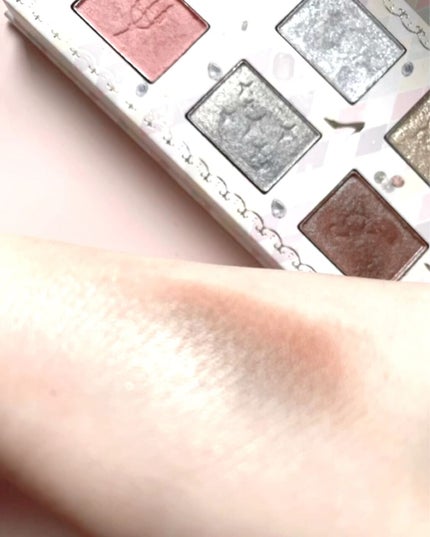 スワンプリンセス アイシャドウパレット/FLORTTE/アイシャドウパレットを使ったクチコミ(7枚目)