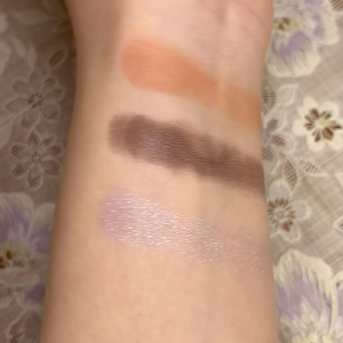 オイルインリップ/セリア/リップグロスの動画クチコミ2つ目