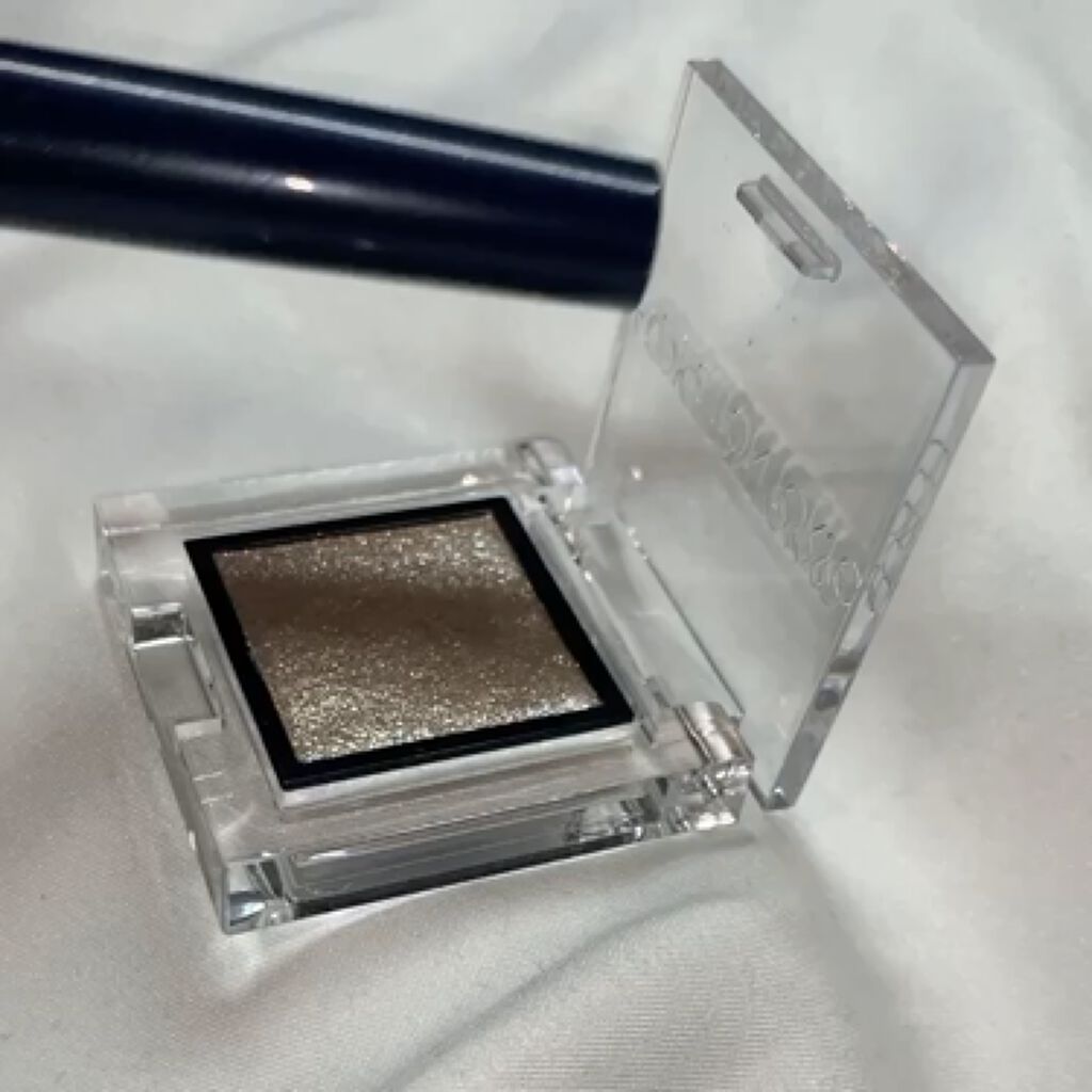 アディクション ザ アイシャドウ/ADDICTION/単色アイシャドウを使ったクチコミ（2枚目）