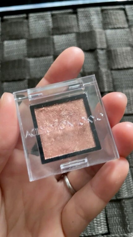 アディクション ザ アイシャドウ スパークル/ADDICTION/単色アイシャドウの人気ショート動画