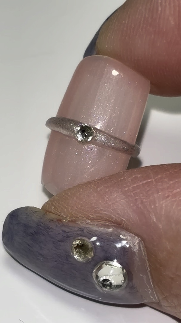 アイシングジェルネイル/セリア/ジェルネイルの人気ショート動画