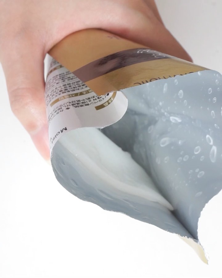 モイストモイスチャー ミネラルオールインワンクリーム/skin holic/オールインワン化粧品の動画クチコミ2つ目