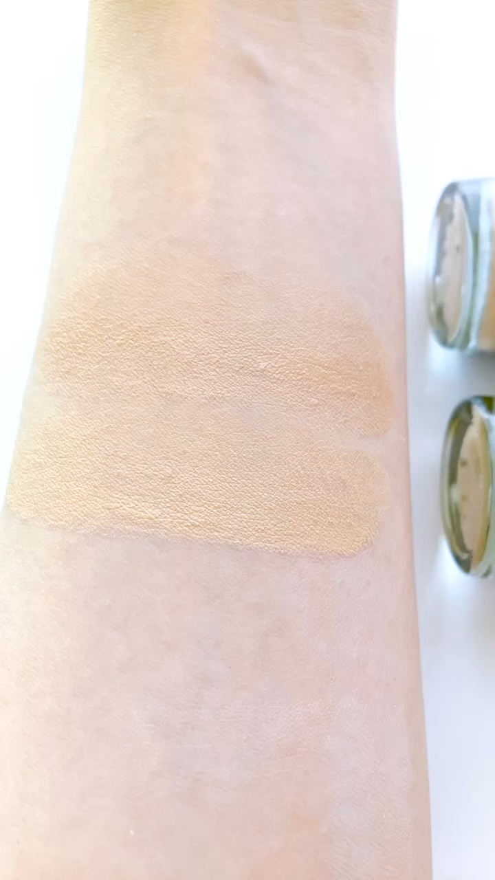 カラーステイ ロングウェア メイクアップ/REVLON/リキッドファンデーションを使ったクチコミ（1枚目）