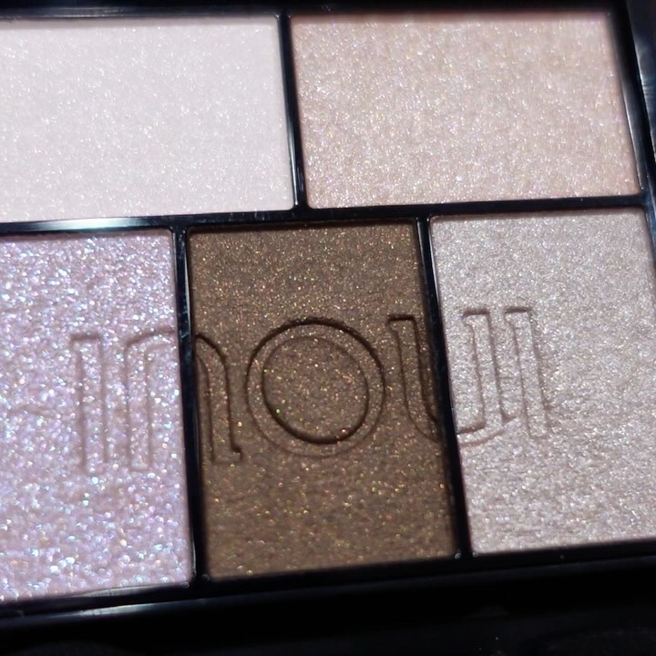 新色レビュー】インウイ アイズ｜INOUIの人気色を比較 - 【話題