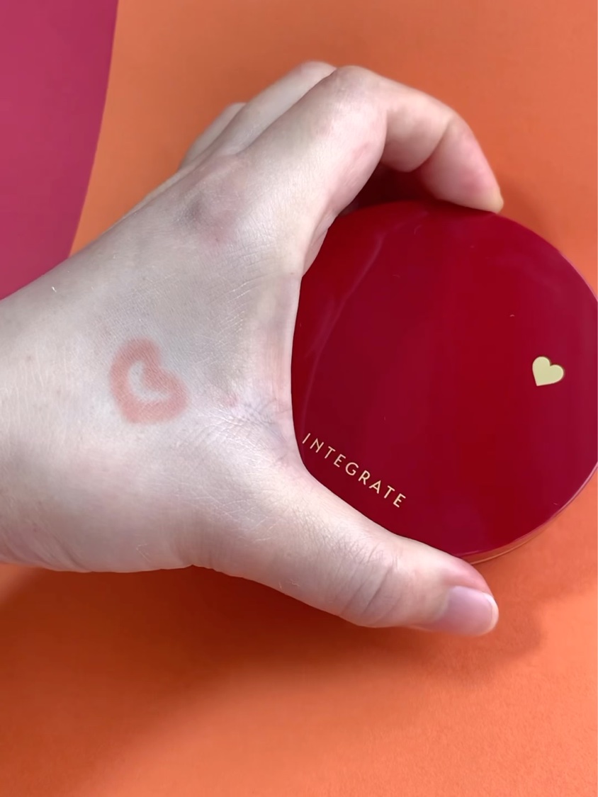 インテグレート プロフィニッシュクッション/インテグレート/クッションファンデーションを使ったクチコミ（3枚目）