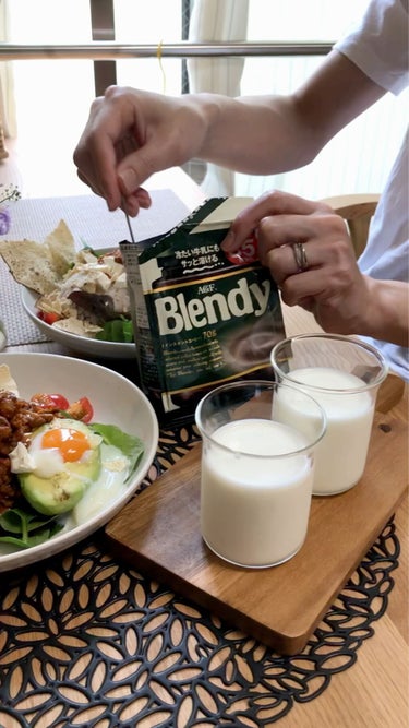 ブレンディ カフェオレのクチコミ「冷たい牛乳に溶けるブレンディで楽々カフェオレ！
これ美味しくて本当に好き💛

ㅤㅤㅤㅤㅤㅤㅤㅤ.....」（3枚目）