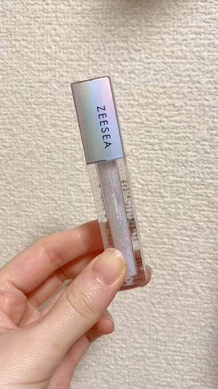 ダイヤモンドシリーズ 星空リキッドアイシャドウ/ZEESEA/リキッドアイシャドウの人気ショート動画