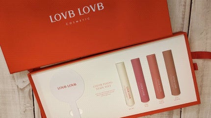 カラーフィクシングステインテント/LOVB LOVB/リップグロスの人気ショート動画