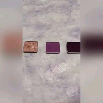 プレスド アイシャドー(レフィル)/shu uemura/単色アイシャドウの人気ショート動画