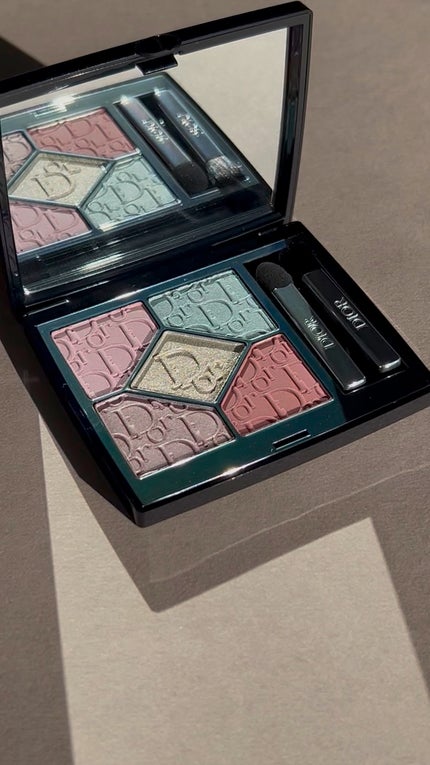 【旧】ディオールショウ サンク クルール(スプリング コレクション 2025 限定品)/Dior/アイシャドウの人気ショート動画