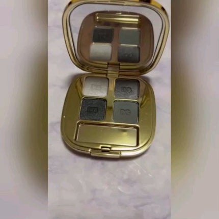 フェリンアイズ インテンスアイシャドウ クアッド/DOLCE&GABBANA BEAUTY/アイシャドウパレットの人気ショート動画